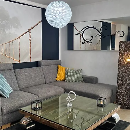 Apartment Ein Charmanter Zweifamilienhaus Berlin