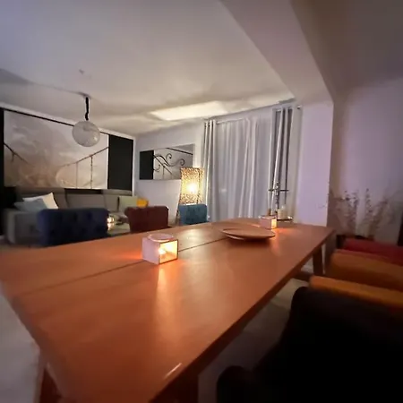 Apartment Ein Charmanter Zweifamilienhaus Berlin